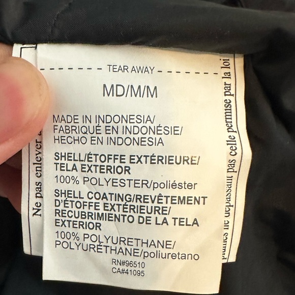 Under Armour winter Jacekt Size M - Picture 6 of 9